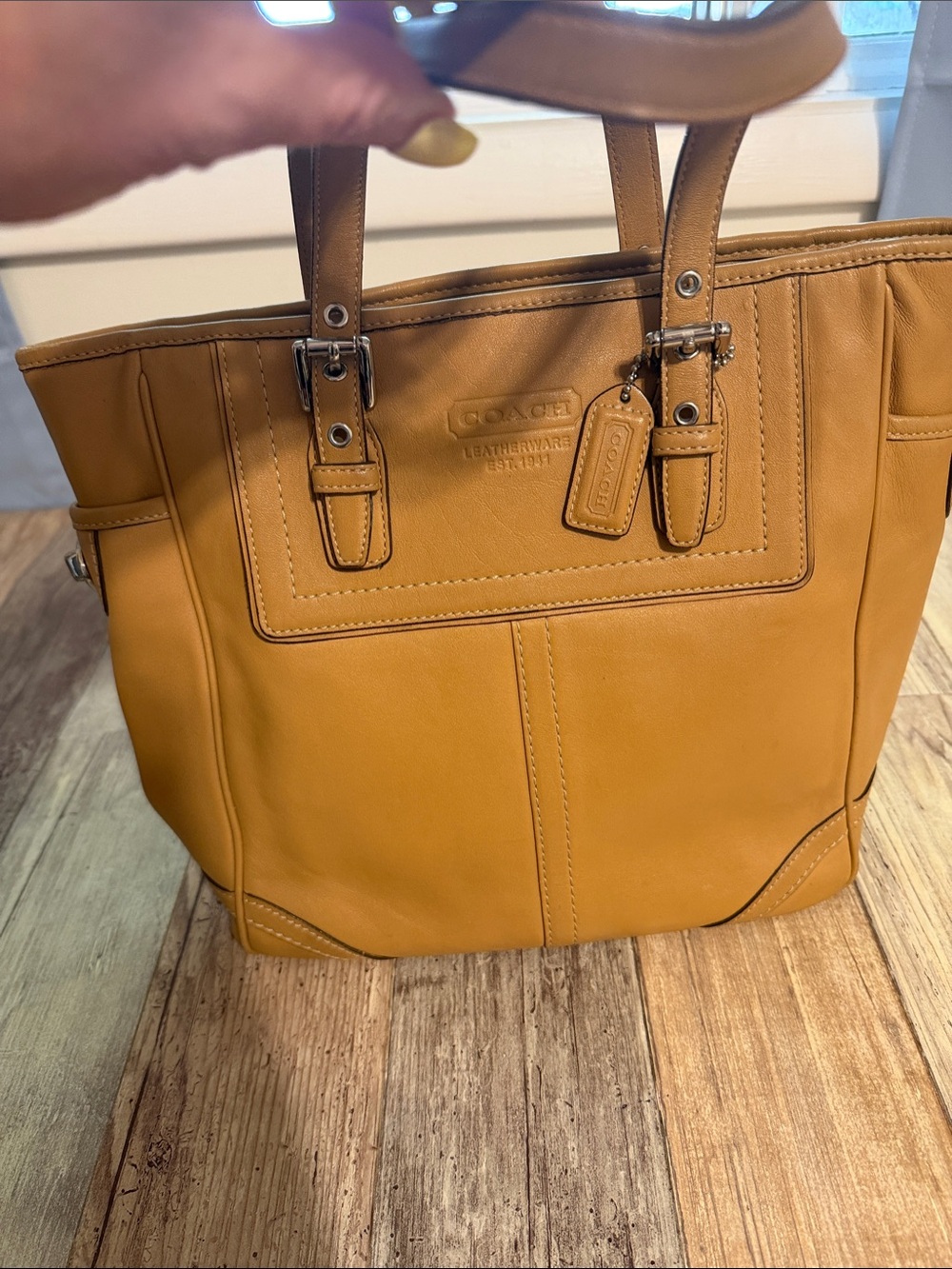 Vintage Coach Gallery Tan Leather Tote with Double Handles